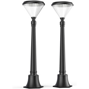 Solar Powered Street Lights for Lawn