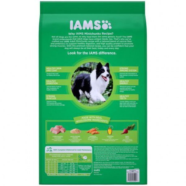 IAMS Adult Minichunks Dry Dog Food Chicken and Whole Grains Recipe 6.80kg (15LB) - Image 2